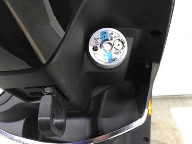 *キー操作部分でシート開錠や給油口開錠ができます *キー操作部分でシート開錠や給油口開錠ができます