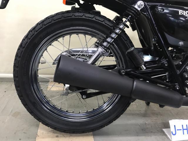 *後輪ドラムブレーキ18インチタイヤ装着 *後輪ドラムブレーキ18インチタイヤ装着