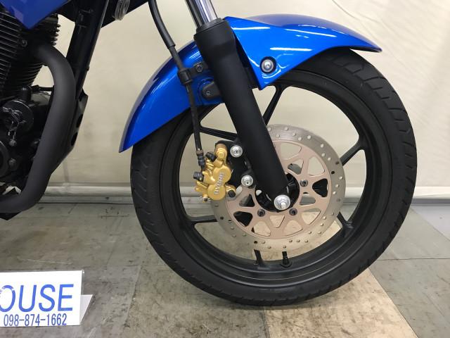 *前輪ディスクブレーキ17インチタイヤ装着 *前輪ディスクブレーキ17インチタイヤ装着
