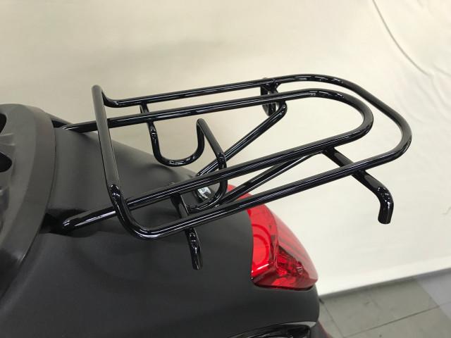*別途オプションパーツの盗難予防U字ロックをリヤキャリアに収納出来ます *別途オプションパーツの盗難予防U字ロックをリヤキャリアに収納出来ます