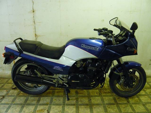 GPZ900R青忍者 GPZ900R青忍者
