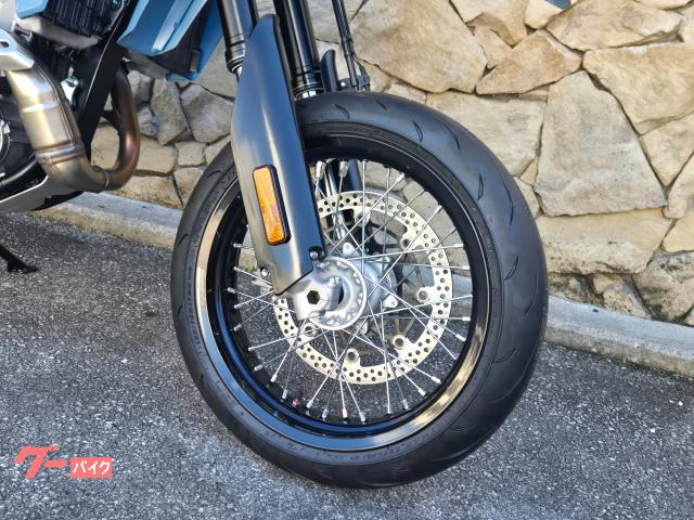 サービス面ももちろん充実!メーカー正規だからこそできる2年保証や延長保証。 サービス面ももちろん充実!メーカー正規だからこそできる2年保証や延長保証。