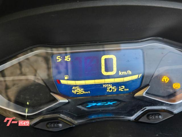 話題の新型車種の魅力を店頭で見て、触れてバイクを選んで頂けます。 話題の新型車種の魅力を店頭で見て、触れてバイクを選んで頂けます。