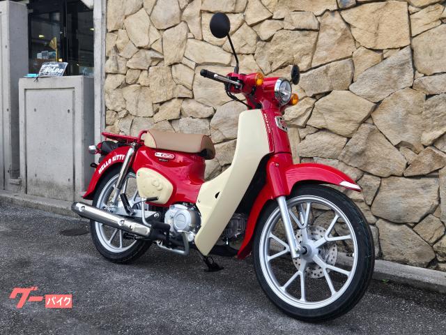 話題の新型車種の魅力を店頭で見て、触れてバイクを選んで頂けます。 話題の新型車種の魅力を店頭で見て、触れてバイクを選んで頂けます。