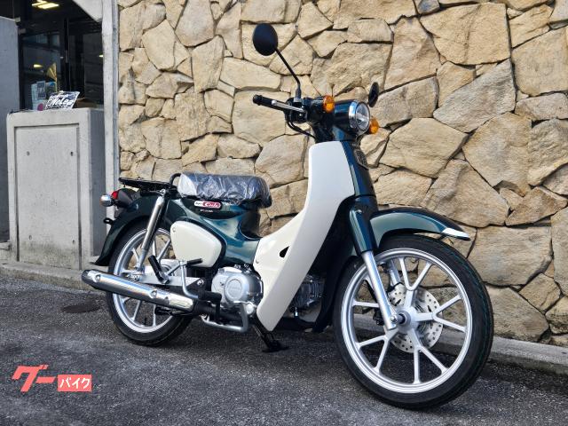 話題の新型車種の魅力を店頭で見て、触れてバイクを選んで頂けます。