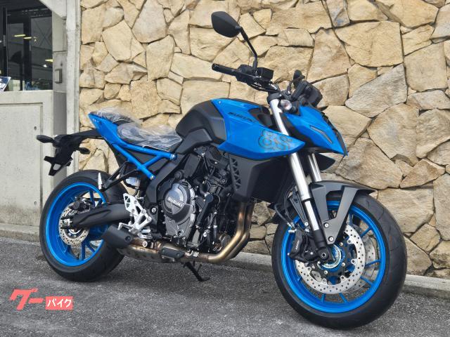 話題の新型車種の魅力を店頭で見て、触れてバイクを選んで頂けます。