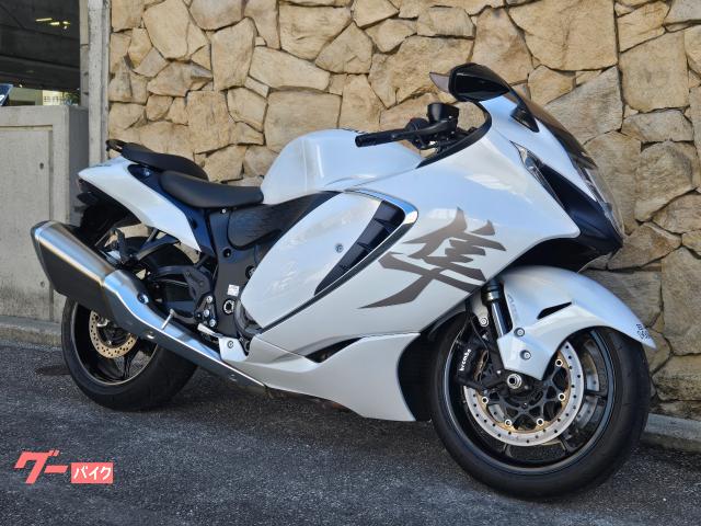 当店は国内外メーカー中古車を約６０台ラインナップ！特にビッグバイク、輸入車のラインナップは自信アリ！