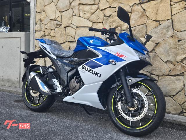 話題の新型車種の魅力を店頭で見て、触れてバイクを選んで頂けます。