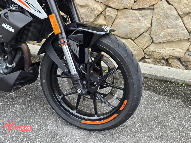 当店新車から、レンタル＆試乗車として使用してる車両となります！