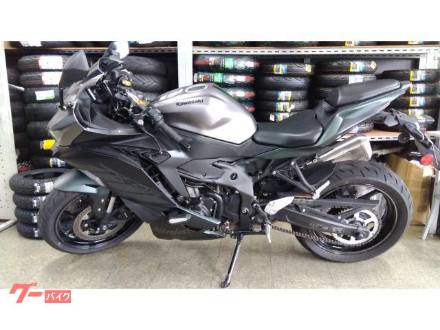 カワサキ Ninja ZX−4R 2024年 6723Km 399cc 検2026/12