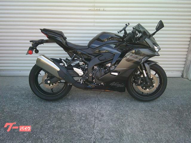 好きなの選んでください値段考えます カワサキ Ninja ZX−4R SE (ガンM) 2025年 8792Km 399cc
