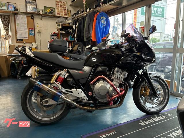 ホンダ ＣＢ４００Ｓｕｐｅｒ　ボルドール　ＶＴＥＣ　Ｒｅｖｏ　ＮＣ４２　ＥＴＣ　グリップヒーター　エンジンガード　車検対応マフラー