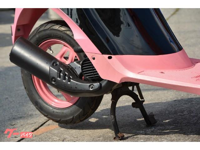 当店はスズキ現行車を中心に各メーカー新車、中古車を常時30台ラインナップ。 当店はスズキ現行車を中心に各メーカー新車、中古車を常時30台ラインナップ。