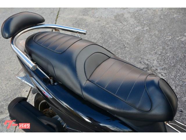 250cc以上のバイク、時には旧車、カスタム車まで様々なバイクを取り扱っております。 250cc以上のバイク、時には旧車、カスタム車まで様々なバイクを取り扱っております。