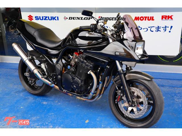 当店はスズキ現行車を中心に各メーカー新車、中古車を常時60台ラインナップ。 当店はスズキ現行車を中心に各メーカー新車、中古車を常時60台ラインナップ。