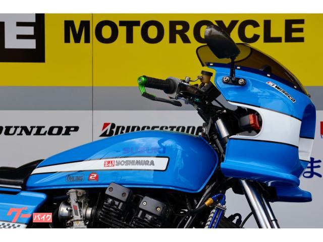 ブレーキ周りはブレンボ。バックステップはオーバー製 ブレーキ周りはブレンボ。バックステップはオーバー製