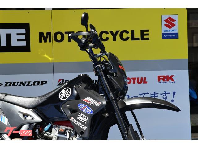 ブレーキマスタはブレンボ、クラッチマスタはゲイルスピード ブレーキマスタはブレンボ、クラッチマスタはゲイルスピード