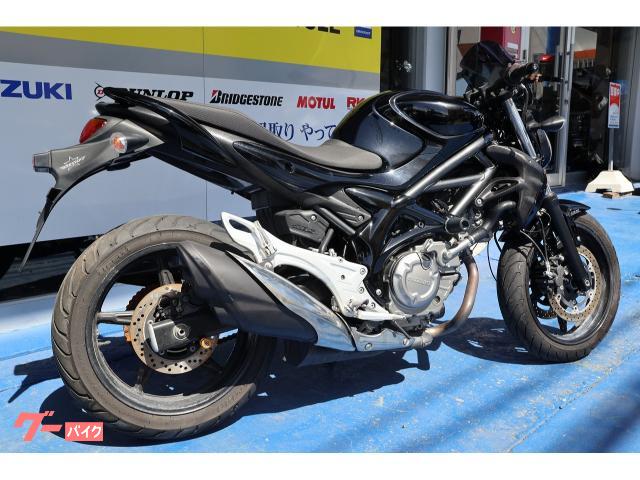 ４００ｃｃネイキッドの中でも希少な車種です。