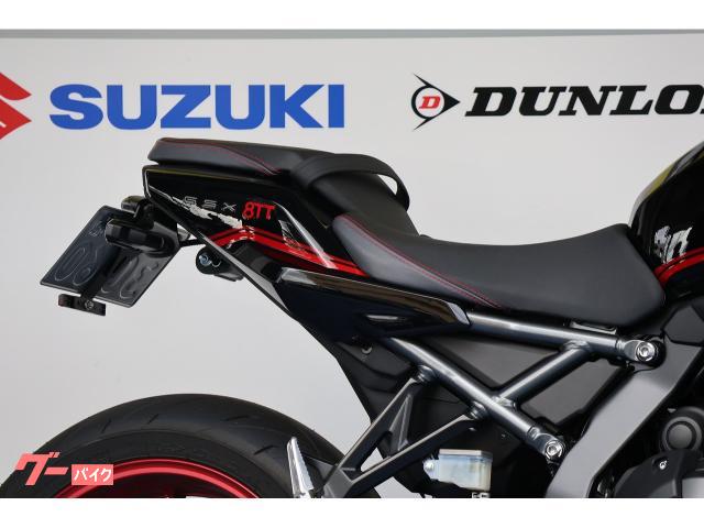 当店はスズキ現行車を中心に各メーカー新車、中古車を常時60台ラインナップ。 当店はスズキ現行車を中心に各メーカー新車、中古車を常時60台ラインナップ。