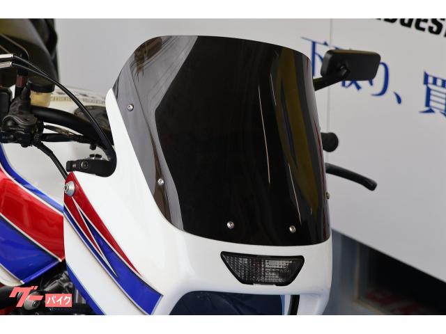 ２５０ｃｃ以上のバイク、時には旧車、カスタム車まで様々なバイクを取り扱っております。