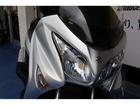 当店はスズキ現行車を中心に各メーカー新車、中古車を常時６０台ラインナップ。