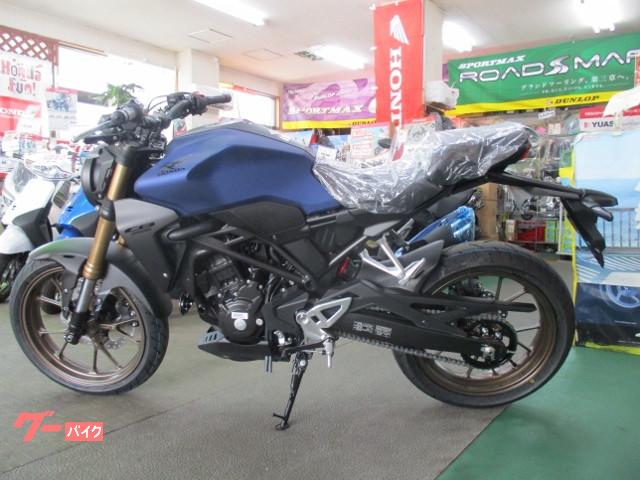 倒立フロントフォーク、軽量アルミホイル仕様。 倒立フロントフォーク、軽量アルミホイル仕様。