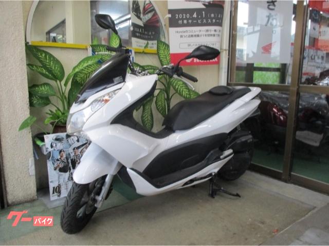 JF28,初期型PCX125.白色入庫。水冷4ストローク、タフなエンジンに低燃費、人気車両 JF28,初期型PCX125.白色入庫。水冷4ストローク、タフなエンジンに低燃費、人気車両