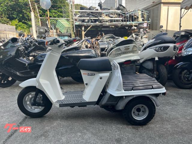 ホンダ ジャイロＵＰ　ＴＡ０１型　２サイクル　キャブ車　シート張替済