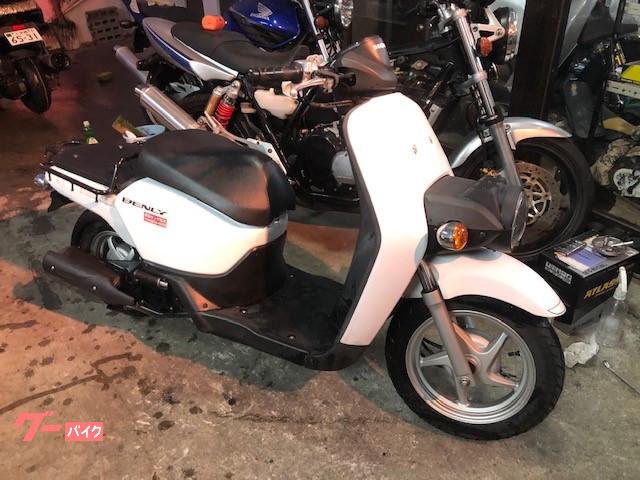 ホンダ Honda 15年 Benly 110 マイナーチェンジのカタログ情報 沖縄のバイクを探すなら グーバイク沖縄