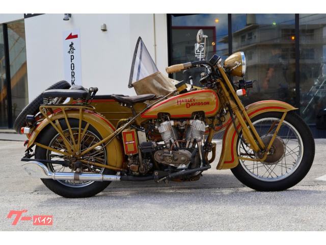 博物館級の希少モデル!国内での入手は非常に難しいバイクです。 博物館級の希少モデル!国内での入手は非常に難しいバイクです。