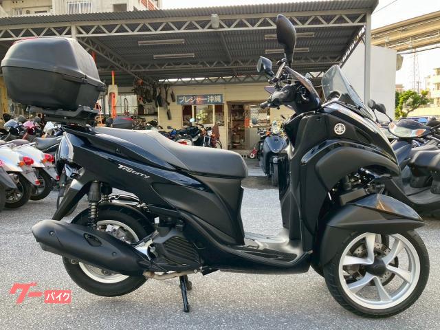 トリシティ１２５　ＳＥ８２Ｊ型　ワンオーナー　ショートスクリーン　ナックルバイザー　リアボックス　整備　保証　自賠責保険５年
