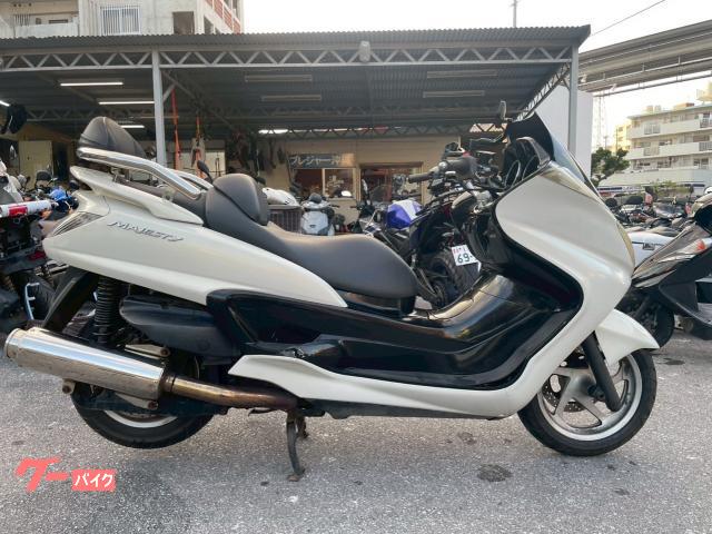 グランドマジェスティ２５０　ＳＧ１５Ｊ型　社外マフラー　バックレスト　