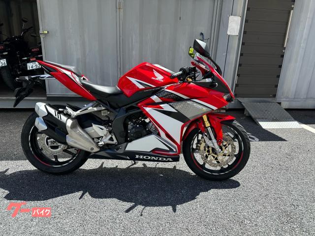 ホンダ ＣＢＲ２５０ＲＲ　２０１７年モデル　ヴィクトリーレッド　ＬＥＤヘッドライト　イリジウムプラグ新品交換済み