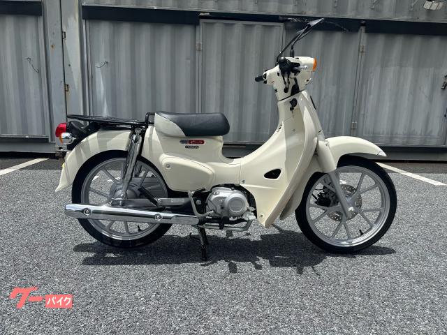 ホンダ スーパーカブ１１０　新車　２０２６年最新モデル　クラシカルホワイト　キャストホイール　コンビニフック　キックスターター付き