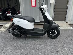 ホンダ　タクト・ベーシック　　２０２３年度モデル　ＡＦ７９型　ロスホワイト　純正スペアキー付　シャッタキー付　コンビブレーキシステム