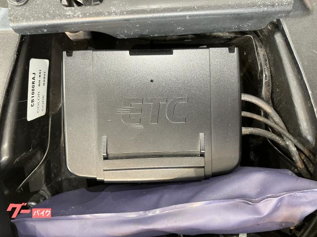 ＥＴＣが装備されていますので、高速道路を使ったツーリングも快適です♪