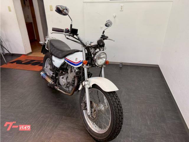 スズキ バンバン200 (ホワイト) 29517Km 200cc 支払総額34.9万円の スズキ バンバン200 (ホワイト) 29517Km 200cc 支払総額34.9万円の