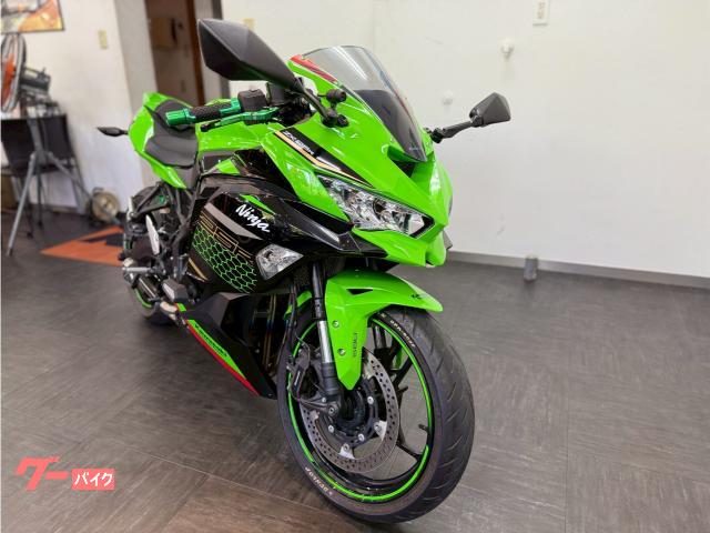 カワサキ Ninja ZX−25R (グリーンII) 2021年 4004Km 249cc