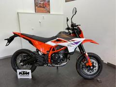 ＫＴＭ　３９０ＳＭＣ　Ｒ