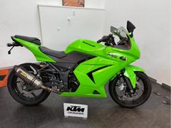 カワサキ　Ｎｉｎｊａ　２５０Ｒ