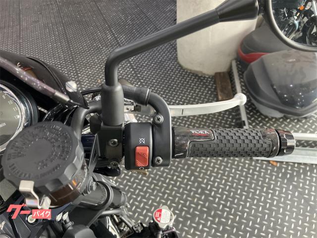 スロットル スロットル