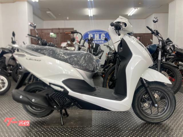 ホンダ リード１２５　２０２５年モデル　パールスノーフレークホワイト　スマートキー　ＣＴｙｐｅＵＳＢ付　３７Ｌメットイン　ＥＳＰ＋エンジン物件画像