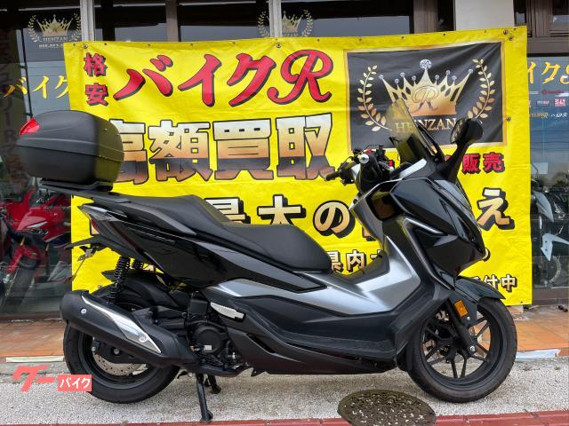 ホンダ フォルツァ ２０１８年モデル ＡＢＳ付き ＥＴＣ付 ＧＩＶＩリアＢＯＸ ハンドルブレース  フェンダーレス｜バイクＲ（宜野湾大山本店）格安バイク販売｜新車・中古バイクなら【グーバイク】