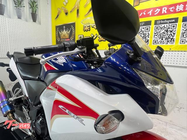 ホンダ CBR250R (ホワイトII) 2011年 5517Km 250cc 自賠責保険