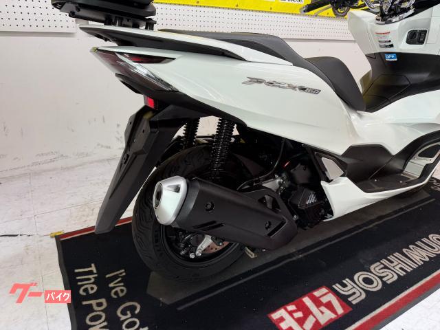 PCX160 KF47 中古19500km リアボ、外装交換したてです ホンダ PCX160 KF47型 2021年モデル リアボックス