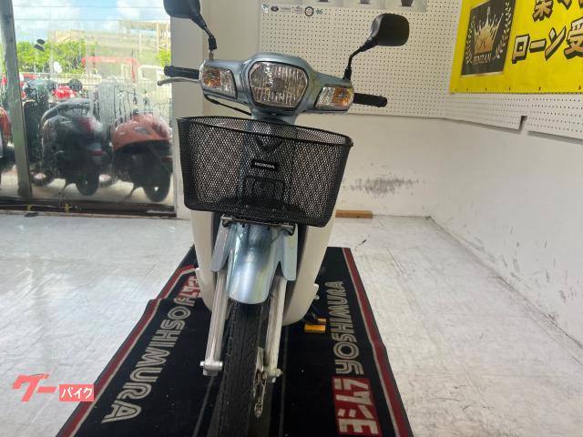 ホンダ スーパーカブ50 (シルバーII) 2016年 5823Km 50cc 自賠責保険