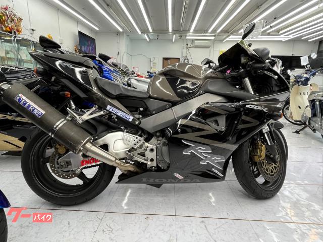 ホンダ ＣＢＲ９５４ＲＲ　ＳＣ５０型　２００２年モデル　ＯＶＥＲマフラー　タンクパット　社外スクリーン