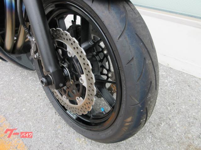 スタッフ一同、皆様のご来店を心よりお待ちしております。 スタッフ一同、皆様のご来店を心よりお待ちしております。