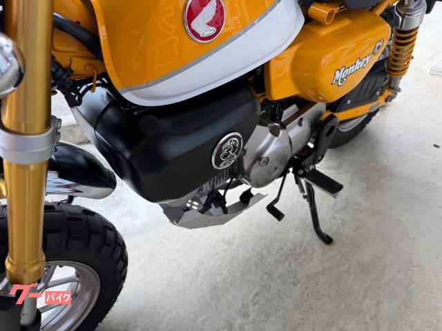 ホンダモンキーボアアップ75cc カスタム多数自賠責令和9年6月まであります！新品バッテリー交換 ホンダ モンキー125 2019年 6825Km 124cc 自賠責保険無し(バイクR