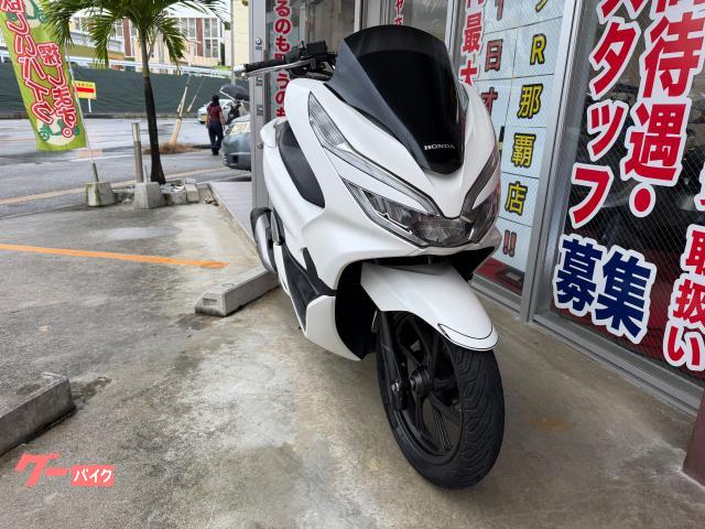 ホンダ PCX 2018年 3578Km 124cc 自賠責保険無し(バイクR （那覇新